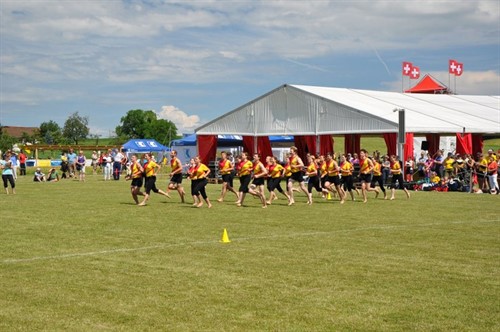 2011 1 ZH KTF Wädenswil, Aufmarsch z. Gymnastik.jpg